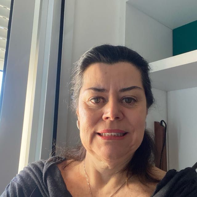  Claudia S.